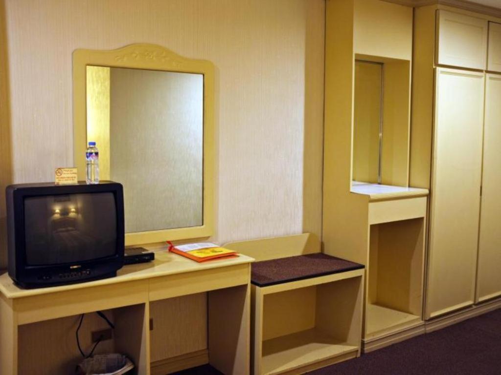 Orange Grove Hotel Davao Екстер'єр фото