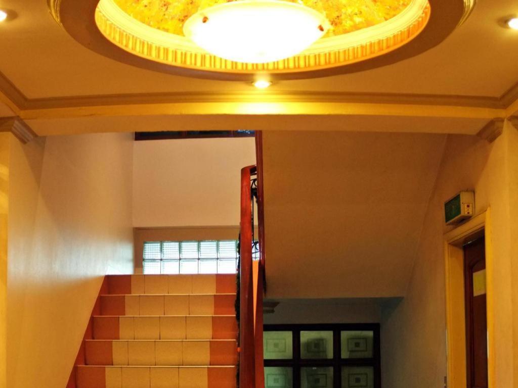 Orange Grove Hotel Davao Екстер'єр фото