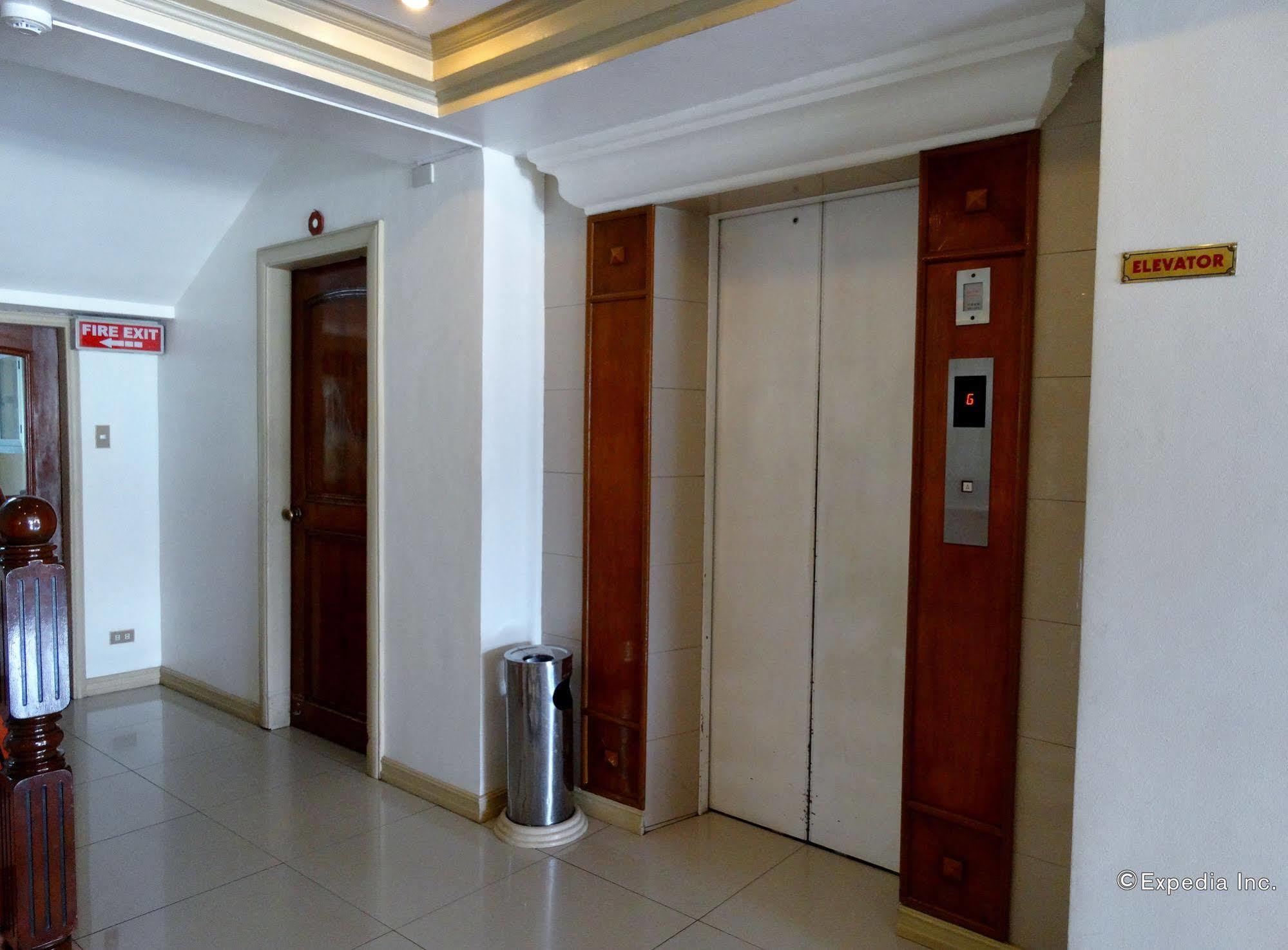 Orange Grove Hotel Davao Екстер'єр фото