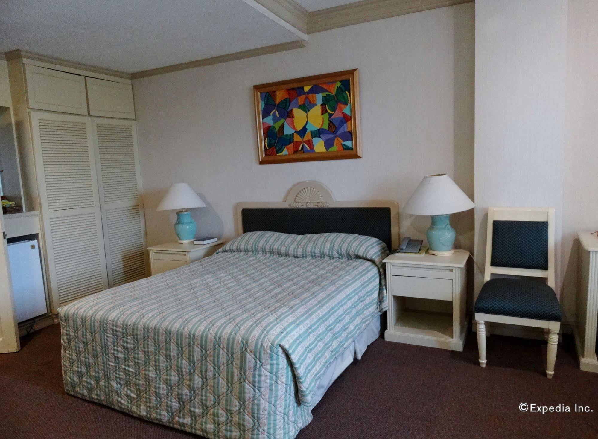 Orange Grove Hotel Davao Екстер'єр фото