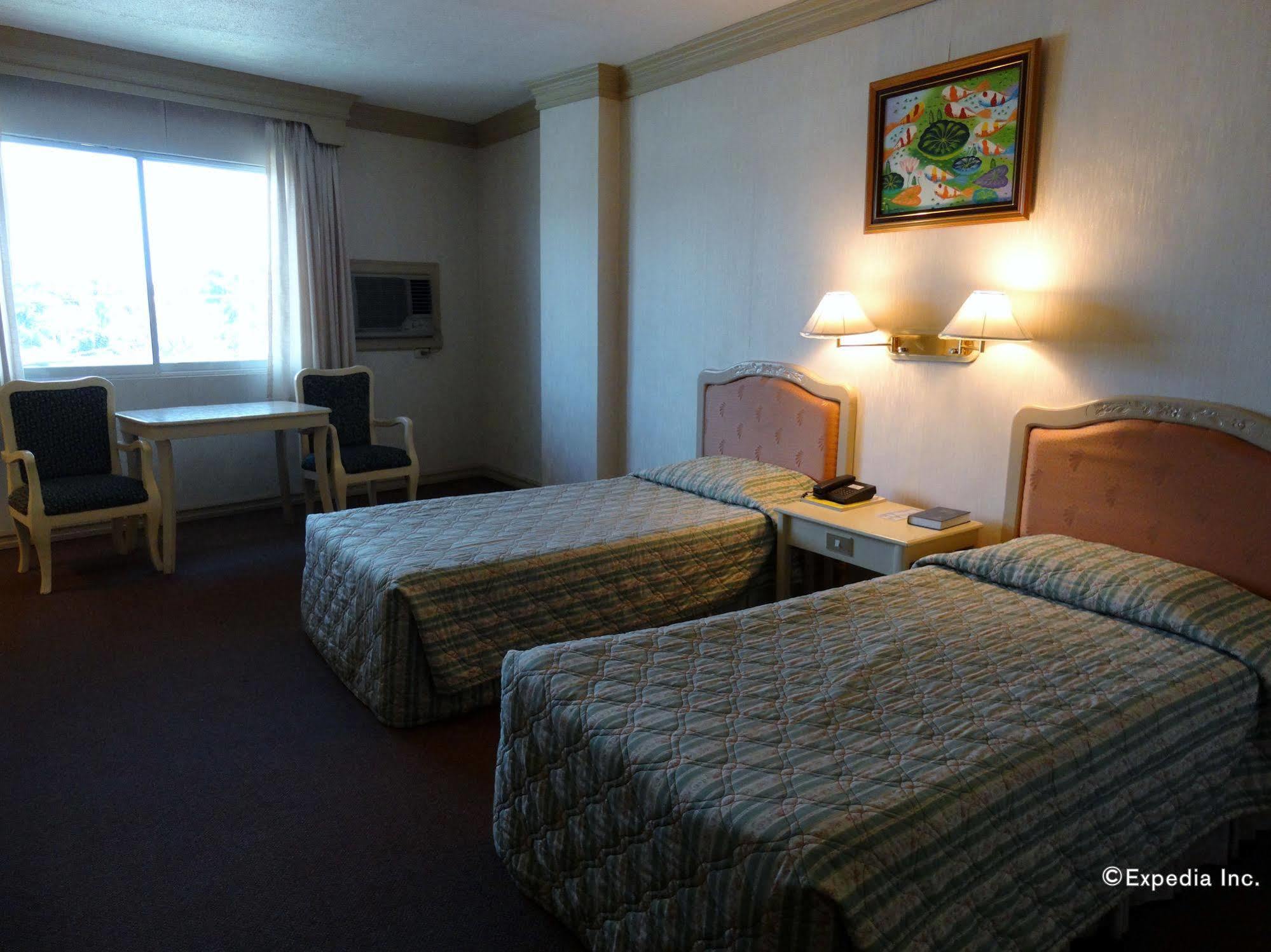 Orange Grove Hotel Davao Екстер'єр фото