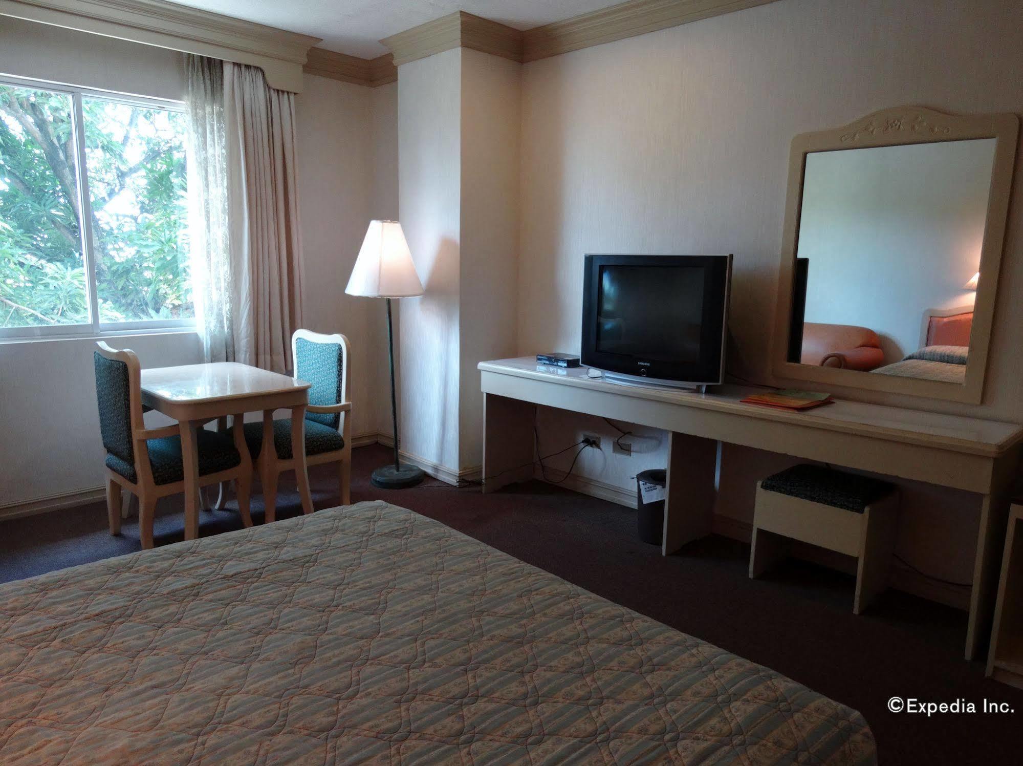 Orange Grove Hotel Davao Екстер'єр фото