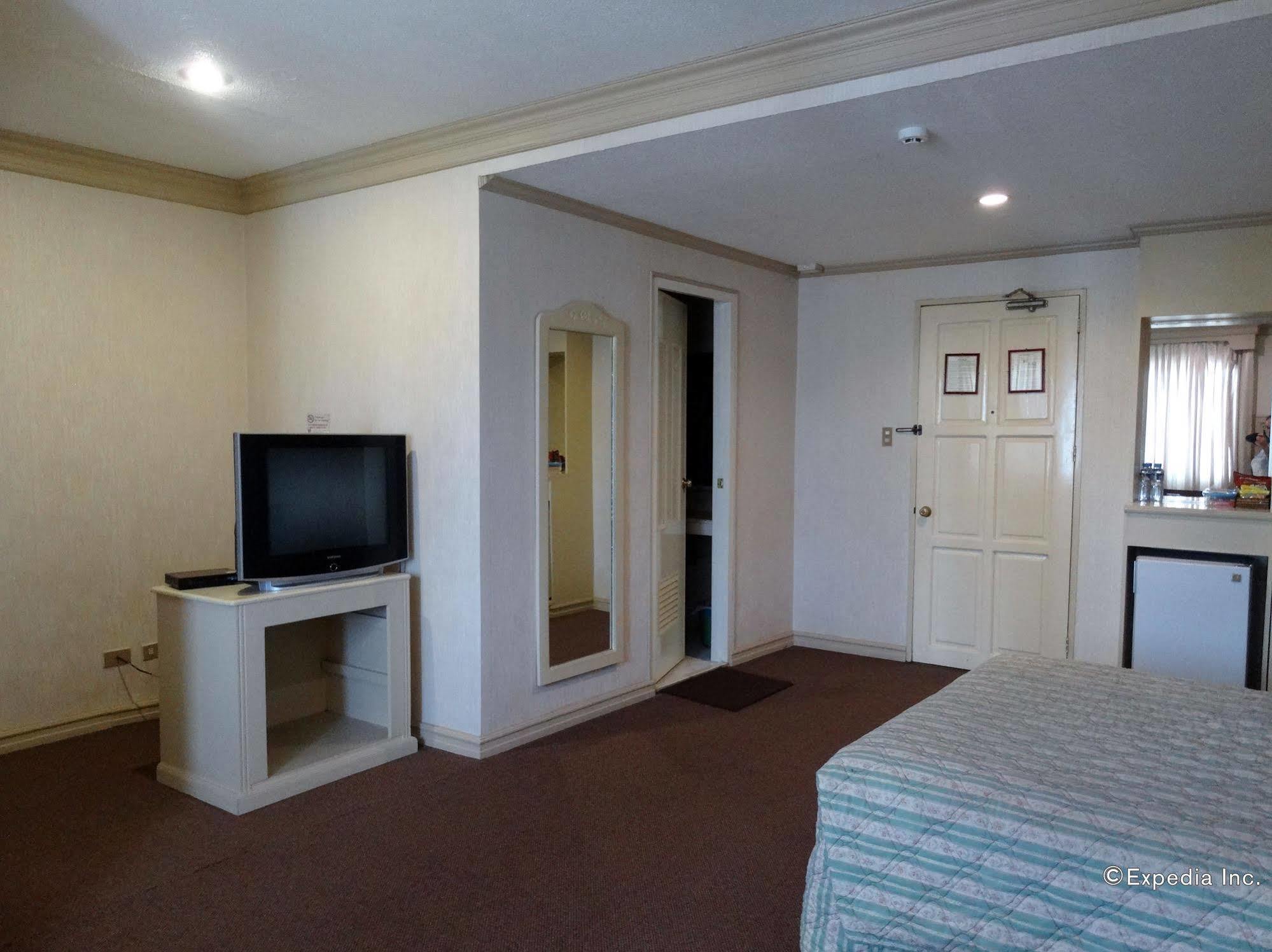 Orange Grove Hotel Davao Екстер'єр фото