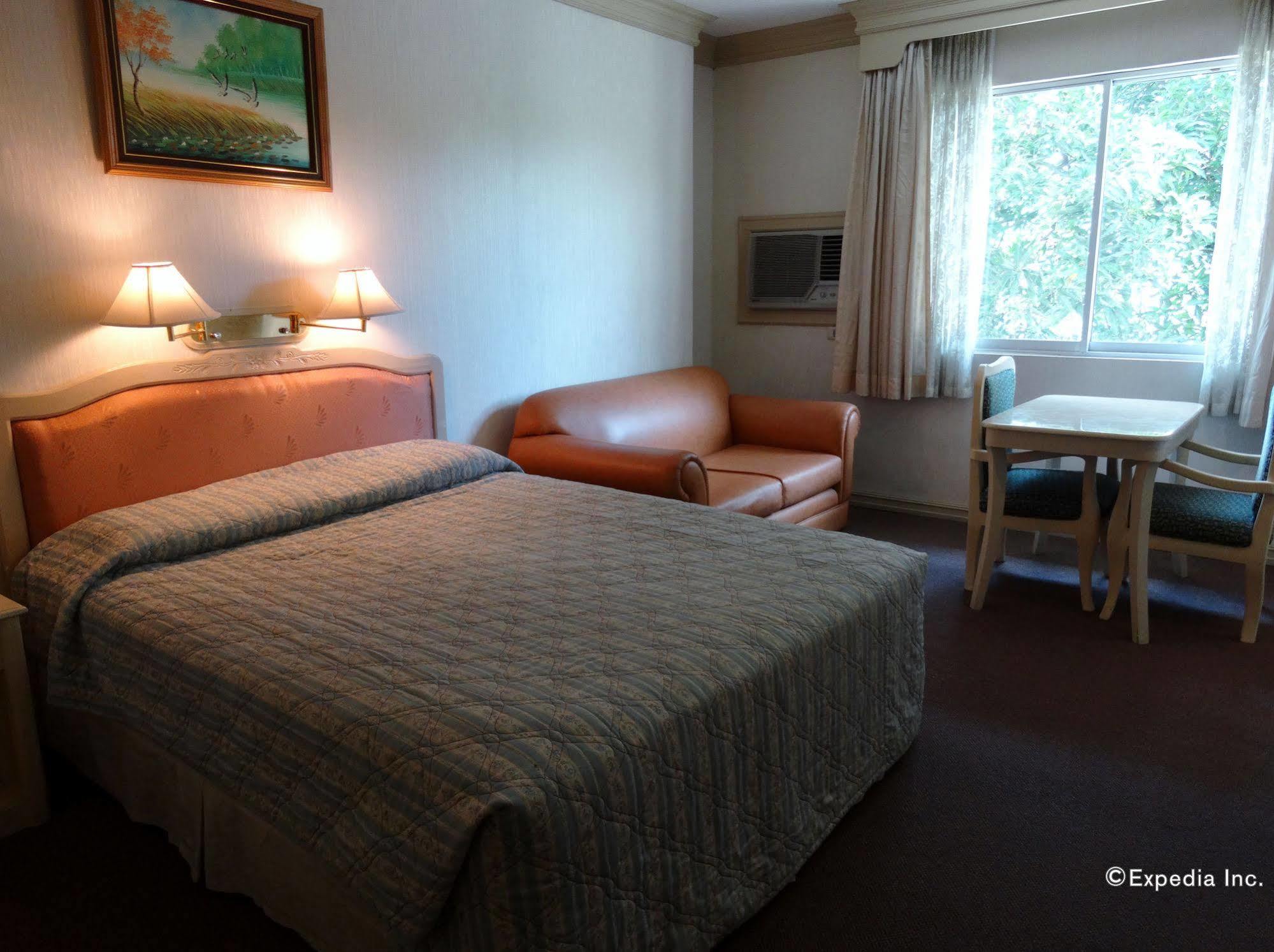 Orange Grove Hotel Davao Екстер'єр фото