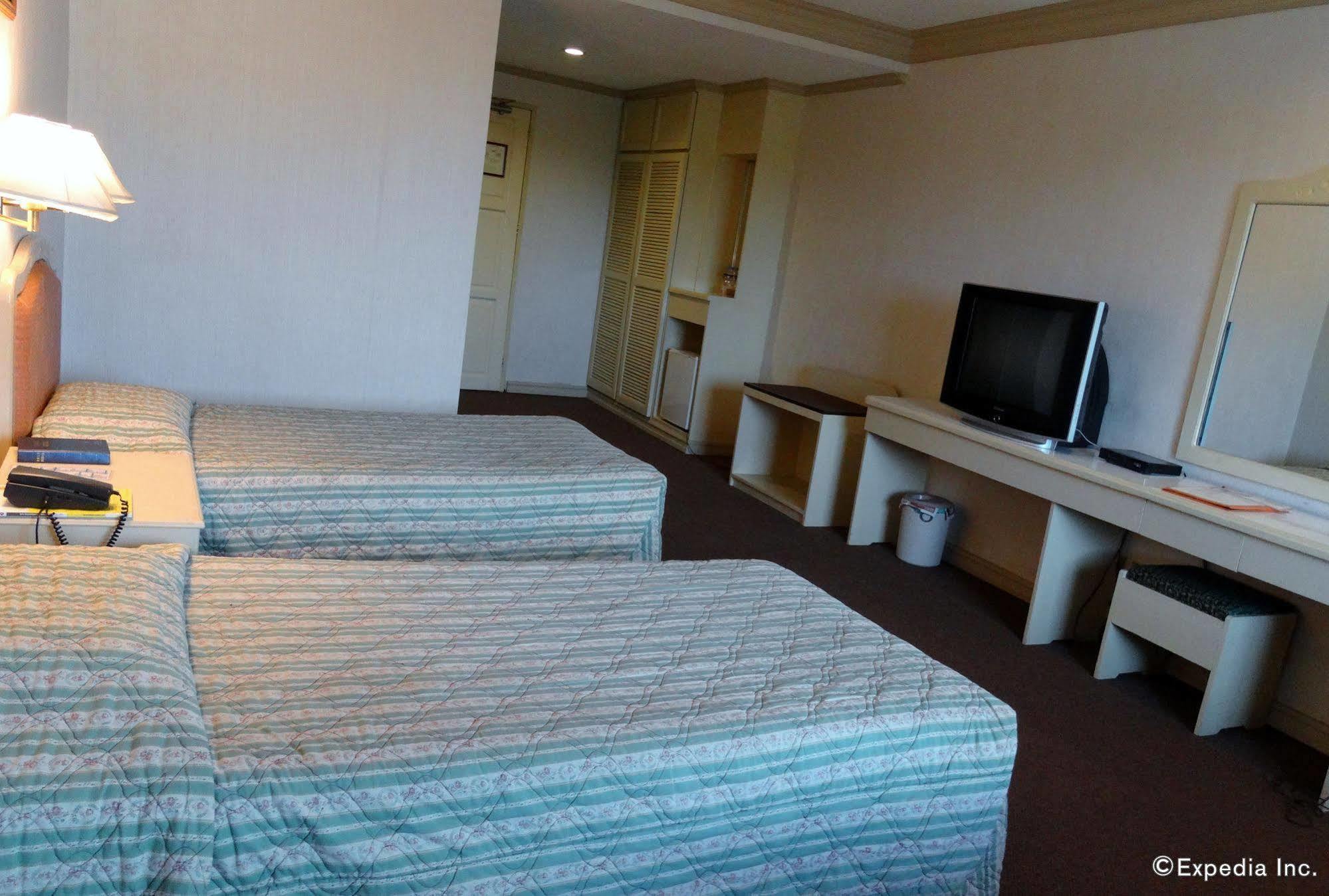 Orange Grove Hotel Davao Екстер'єр фото